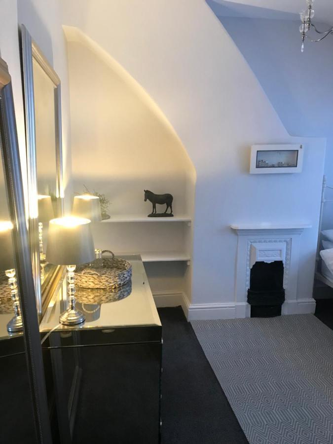 Clifton Lodge Литам Сент Аннс Екстериор снимка